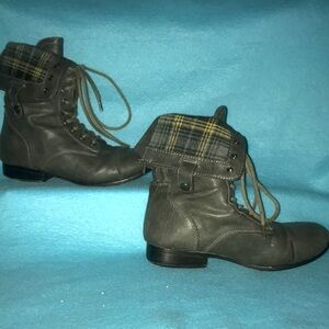 ROUGE fold over or lace up boots dark gray motorcycle army thrasher GUC size 7.5